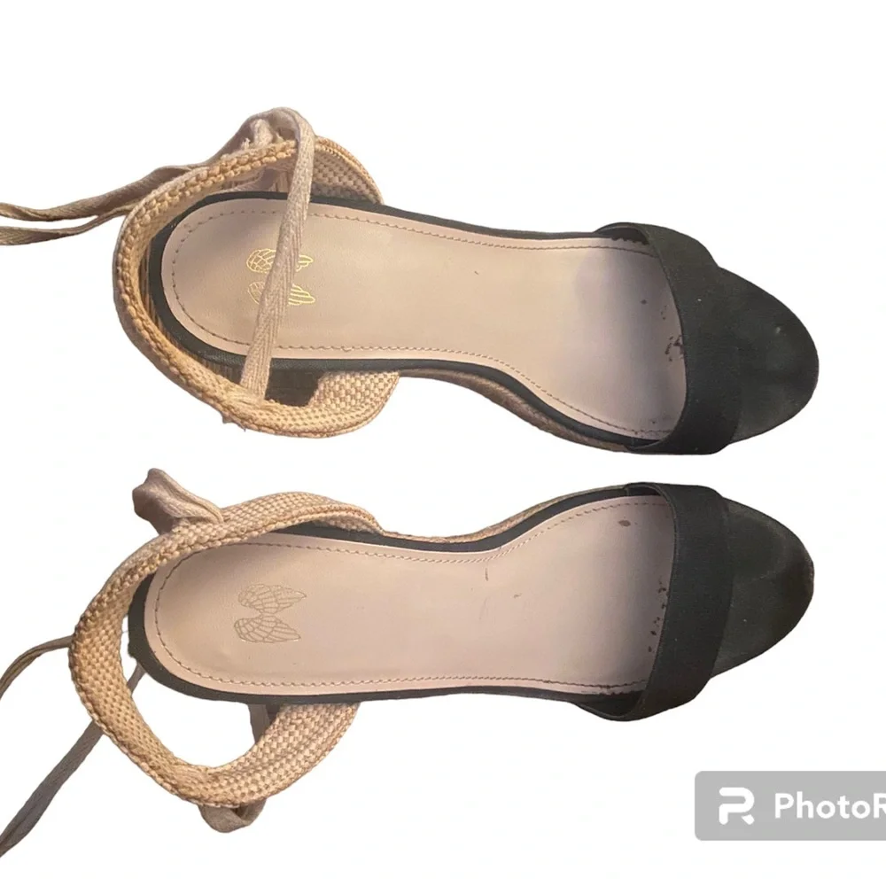 Victoria’s Secret Wedge platform sandals lace up ankle black espadrilles Size 8 - Picture 6 of 8